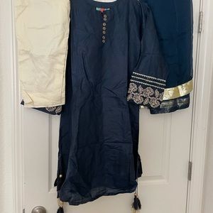 Pakistani/Afghan clothes
